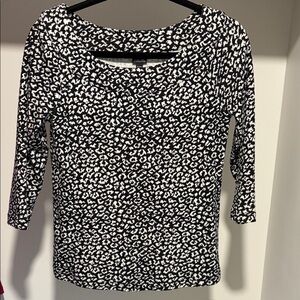 Rafaella Black and White Leopard Print 3/4 Sleeve 
Size Small